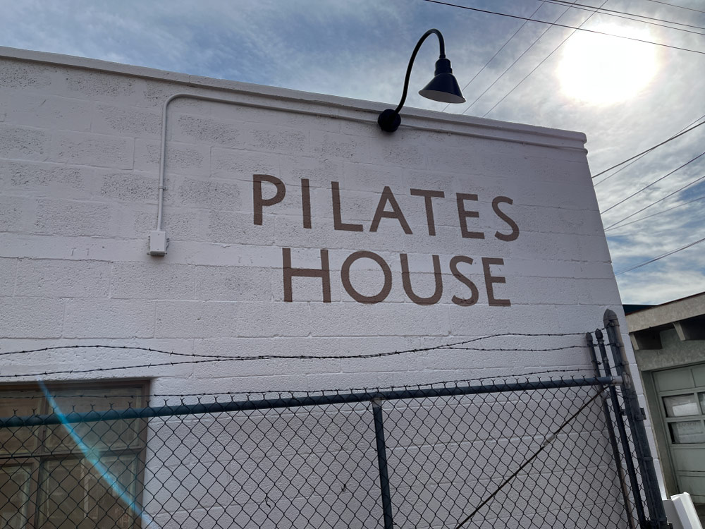 sign painter colorado springs, hi-five design colorado springs, sign artist colorado springs